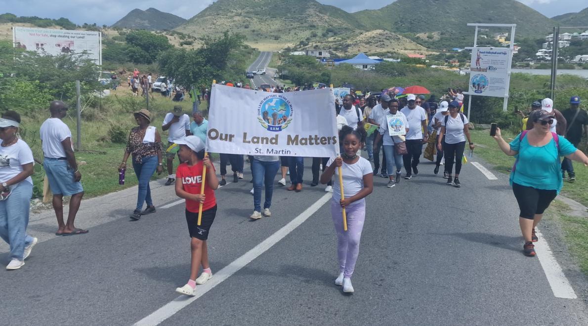 St. Martiners protest auction of large historical estate advertised in New York