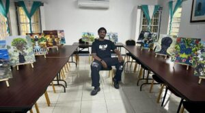 Artist Fre Calmes exhibits Remember Statia paintings on Statia